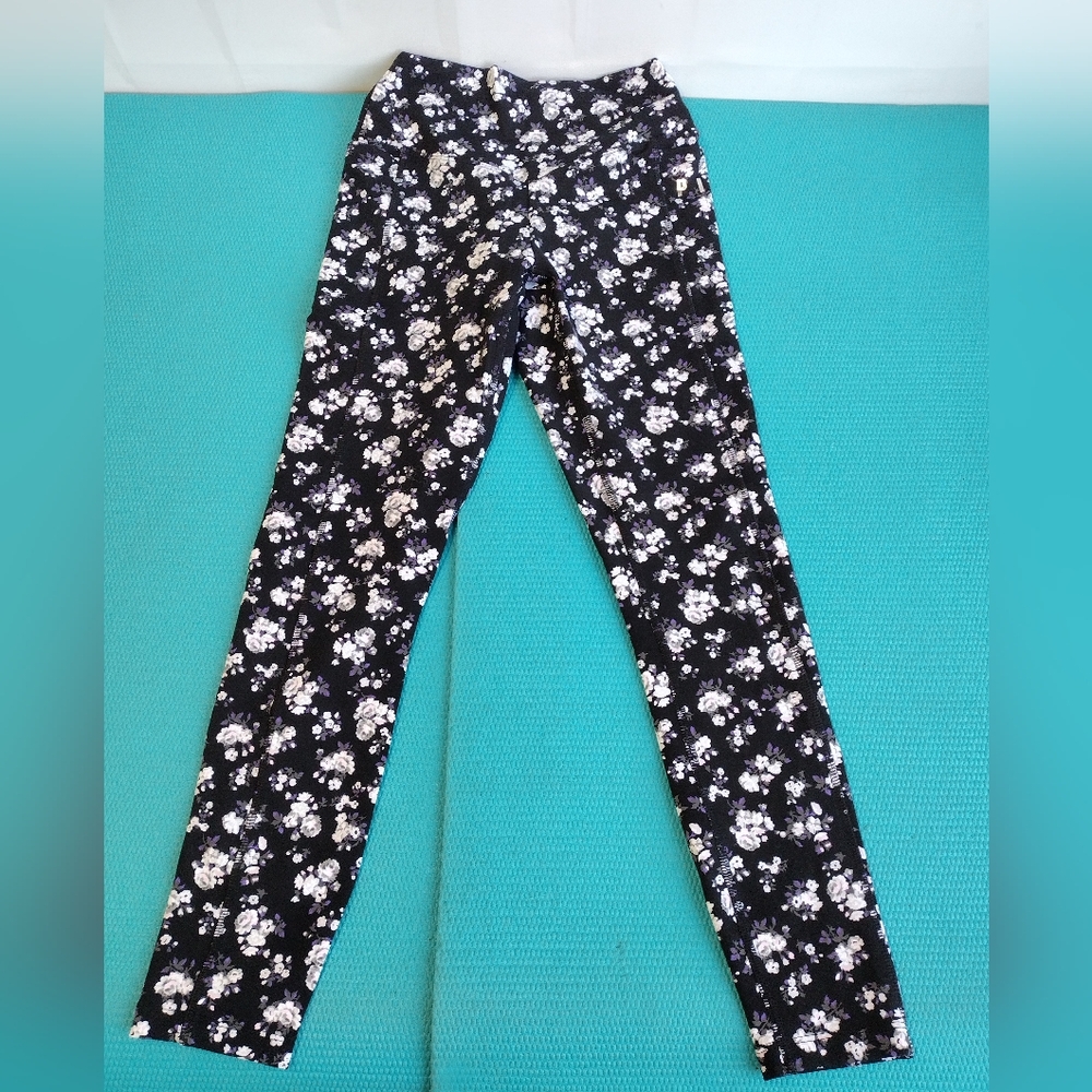 Victoria's Secret PINK Ultimate Womens Crop Capri Leggings Multicolor XS